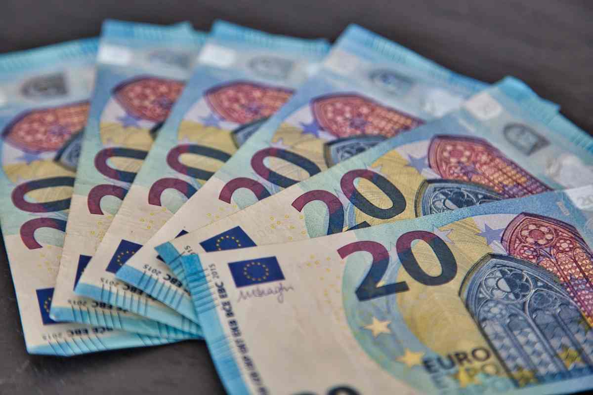 Prestazione universale: nuovo bonus da 850 euro